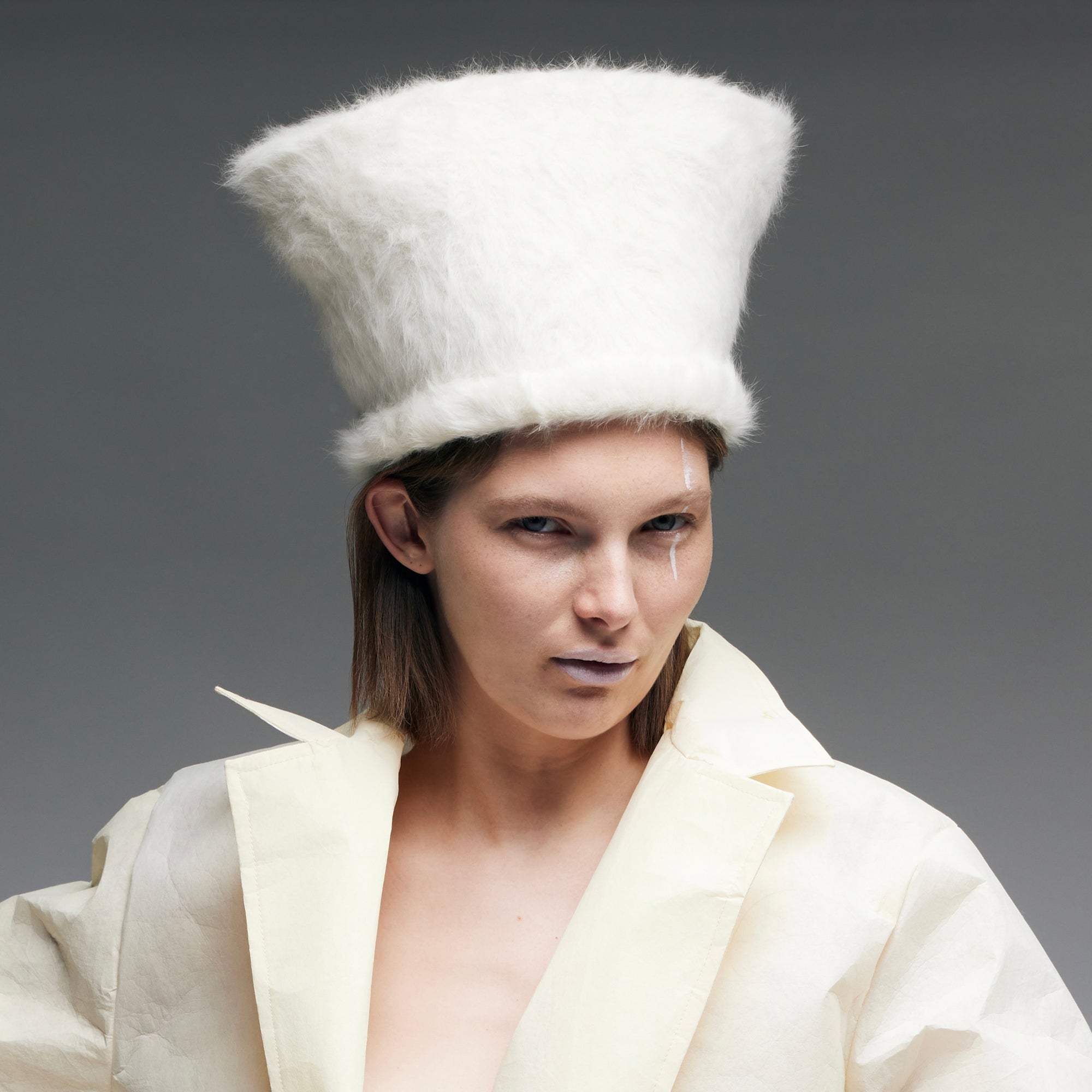 Haube aus Mohair in Weiß
