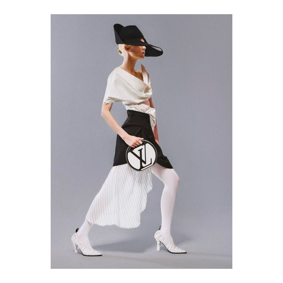 Hutcouture aus Haarfilz in Schwarz – Ansicht 4