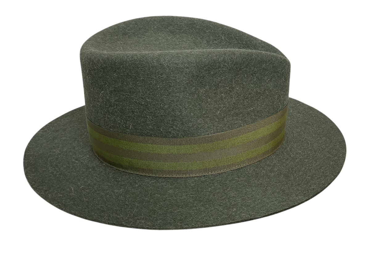 Fedora aus Haarfilz/Stichelhaar in Dunkeloliv mit breiter Krone