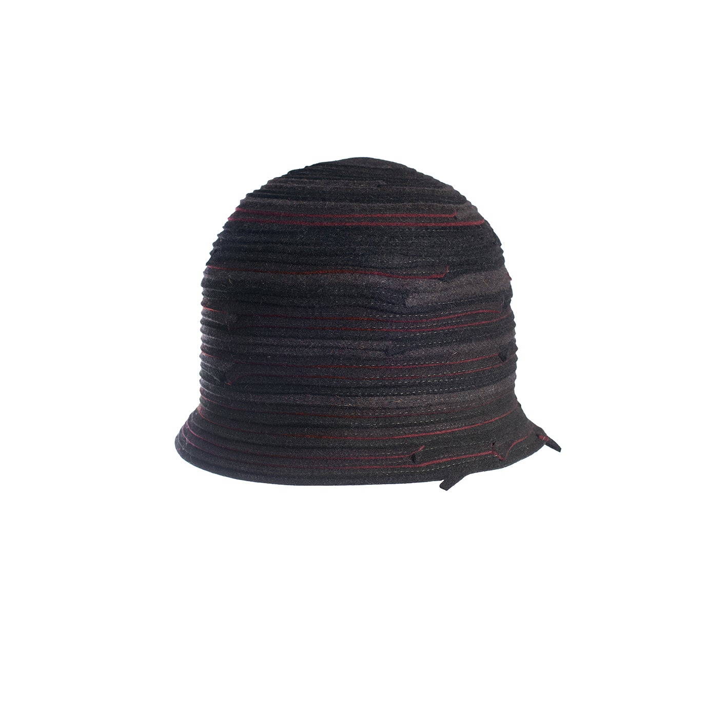 Cloche aus Haarfilzstreifen in Schwarztönen
