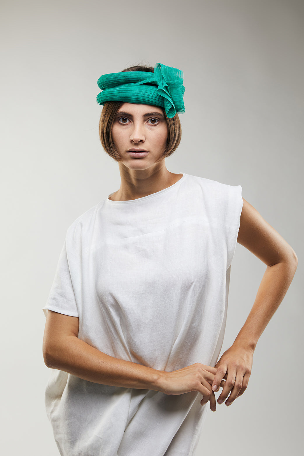 Stirnband aus Crinolborte in Blaugrün – Ansicht 2