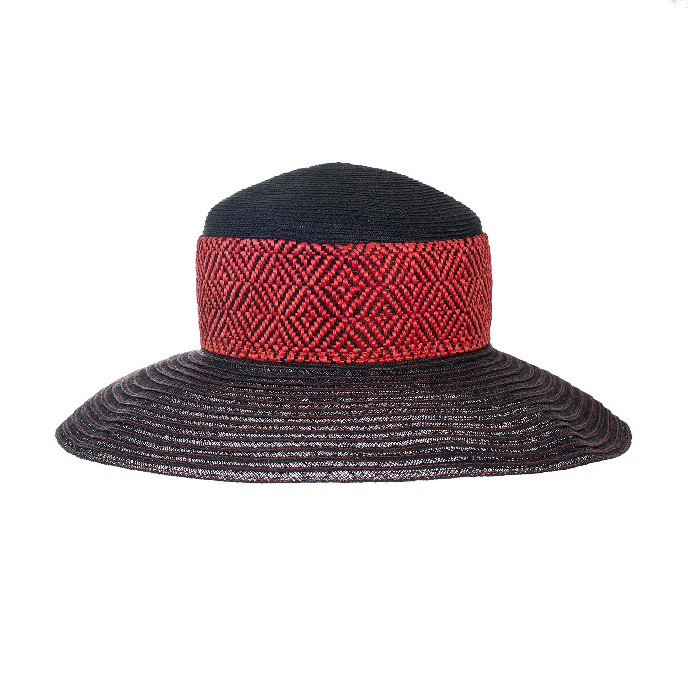 Cloche aus breiter Sisolborte und handgewebten Band in Schwarz und Orange