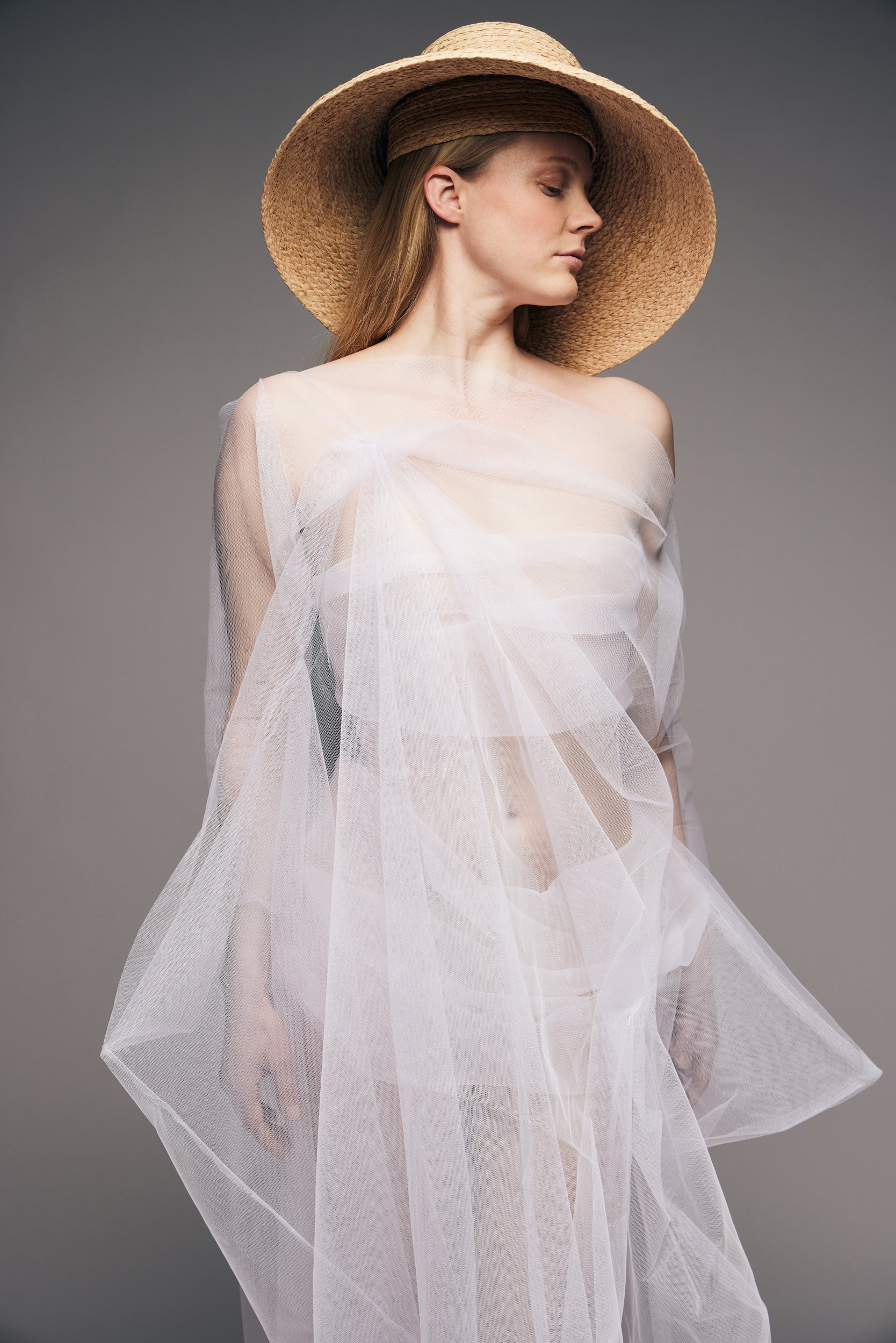 Cloche aus Raffiastroh – Ansicht 2