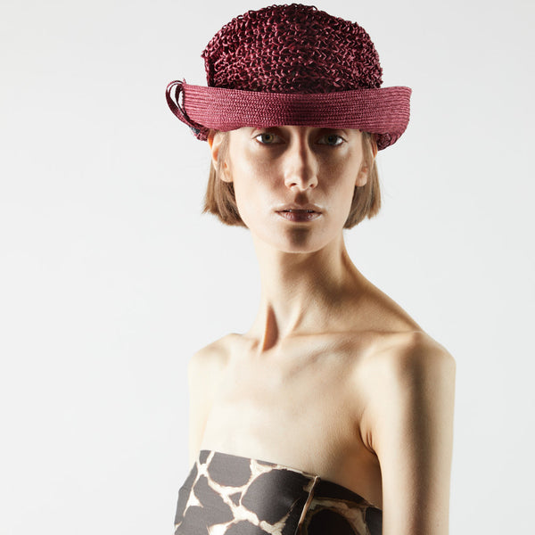Bucket Hat aus Raffiabast in weinrot – Ansicht 2